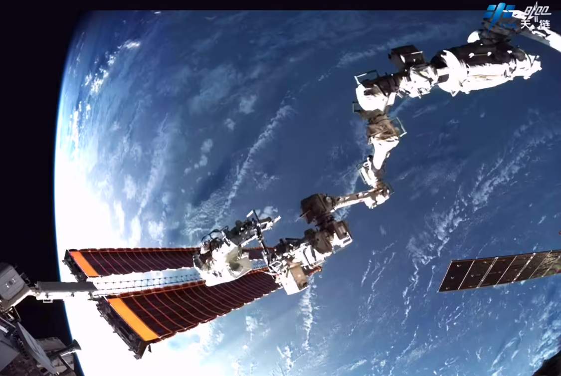 210156b5j00t12oh300ped000v900kyp 中国空间站首次应用验证大模型“悟空 AI”,神二十航天员乘组使用效果良好