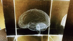 脑机接口商业化加速：医疗应用与伦理挑战