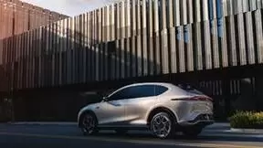 智己汽车发布行业首个D.L.P.人工智能模型 引领智能驾驶认知智能时代