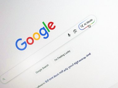 Google测试搜索AI概览与AI模式整合功能，用户可无缝切换对话式搜索