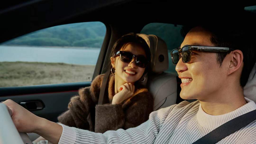 c8ebb97aj00t6q7uq00ldd000u000gwp 最低 1699 元,理想 AI眼镜 Livis 正式发布