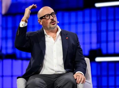 Meta豪掷720亿美元加码AI，投资浪潮被评“激进但不疯狂”