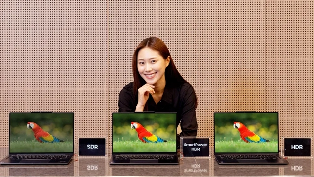 三星与英特尔联合推出OLED新技术，提升视觉效果的同时优化笔记本电脑续航